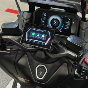 Écran MotoSync 5 pouces CarPlay & Android Auto – Yamaha TMAX